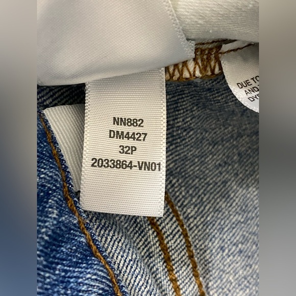 Madewell The Petite '90s Straight Jean in Enmore Wash Sz 32P - Picture 15 of 16